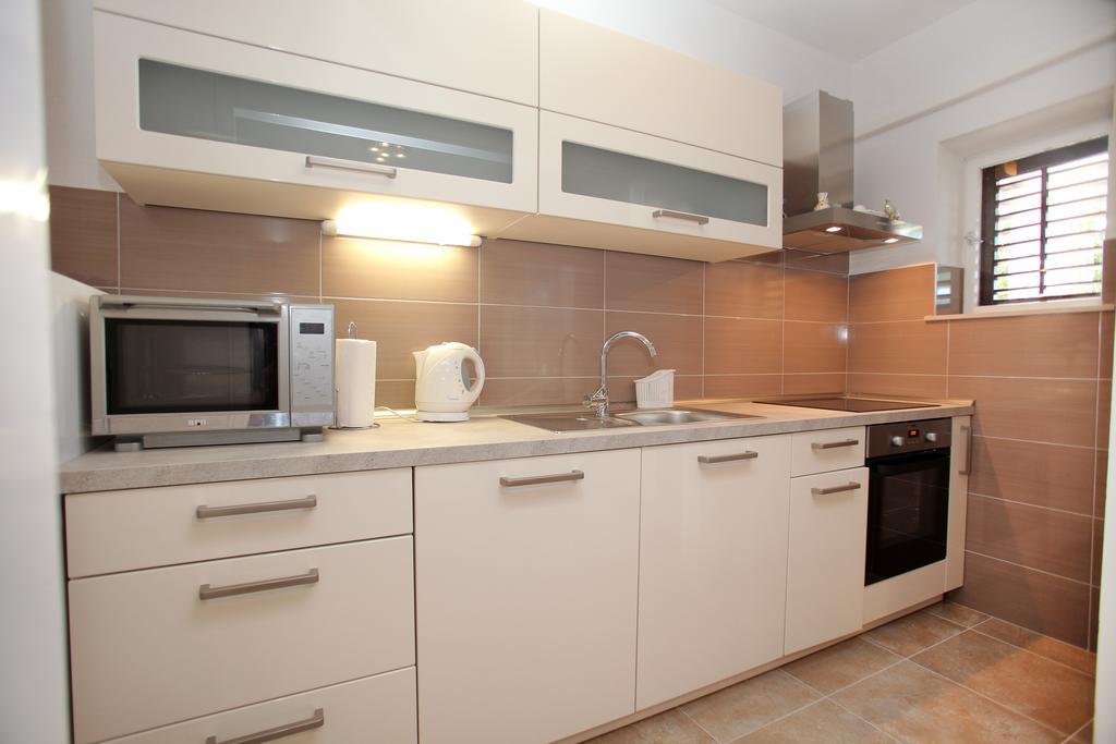 Cvita Apartments Trogir Habitación foto